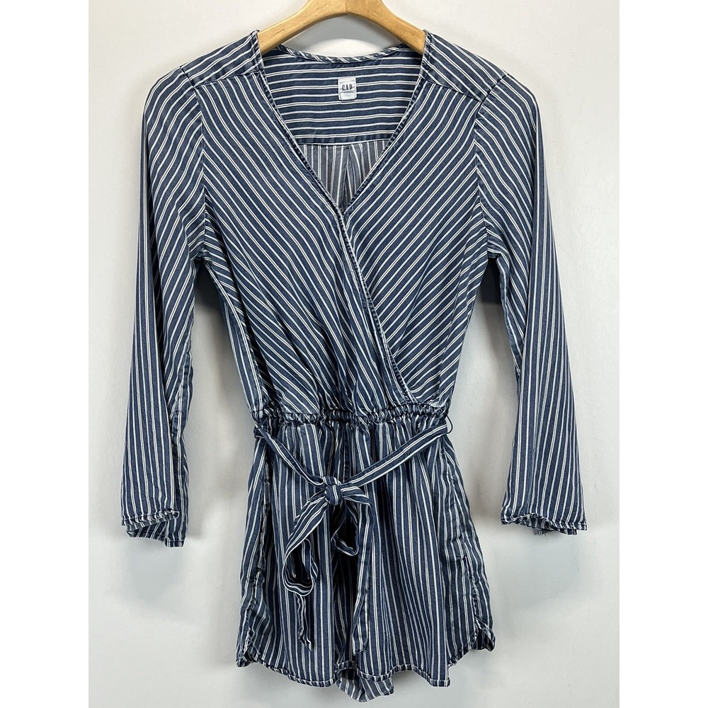 Gap Chambray Wrap Short Romper Jumper Sz Small Petite GUC
